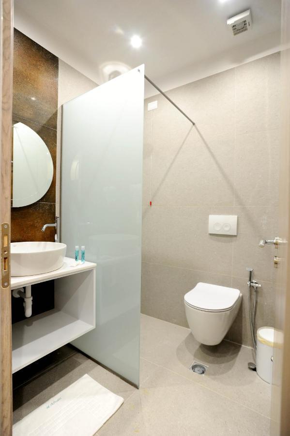 Afrodite Suites Sarande Exterior photo