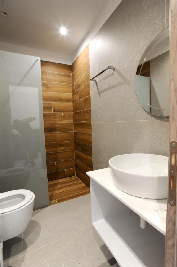 Afrodite Suites Sarande Exterior photo