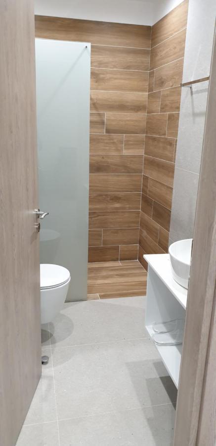 Afrodite Suites Sarande Exterior photo